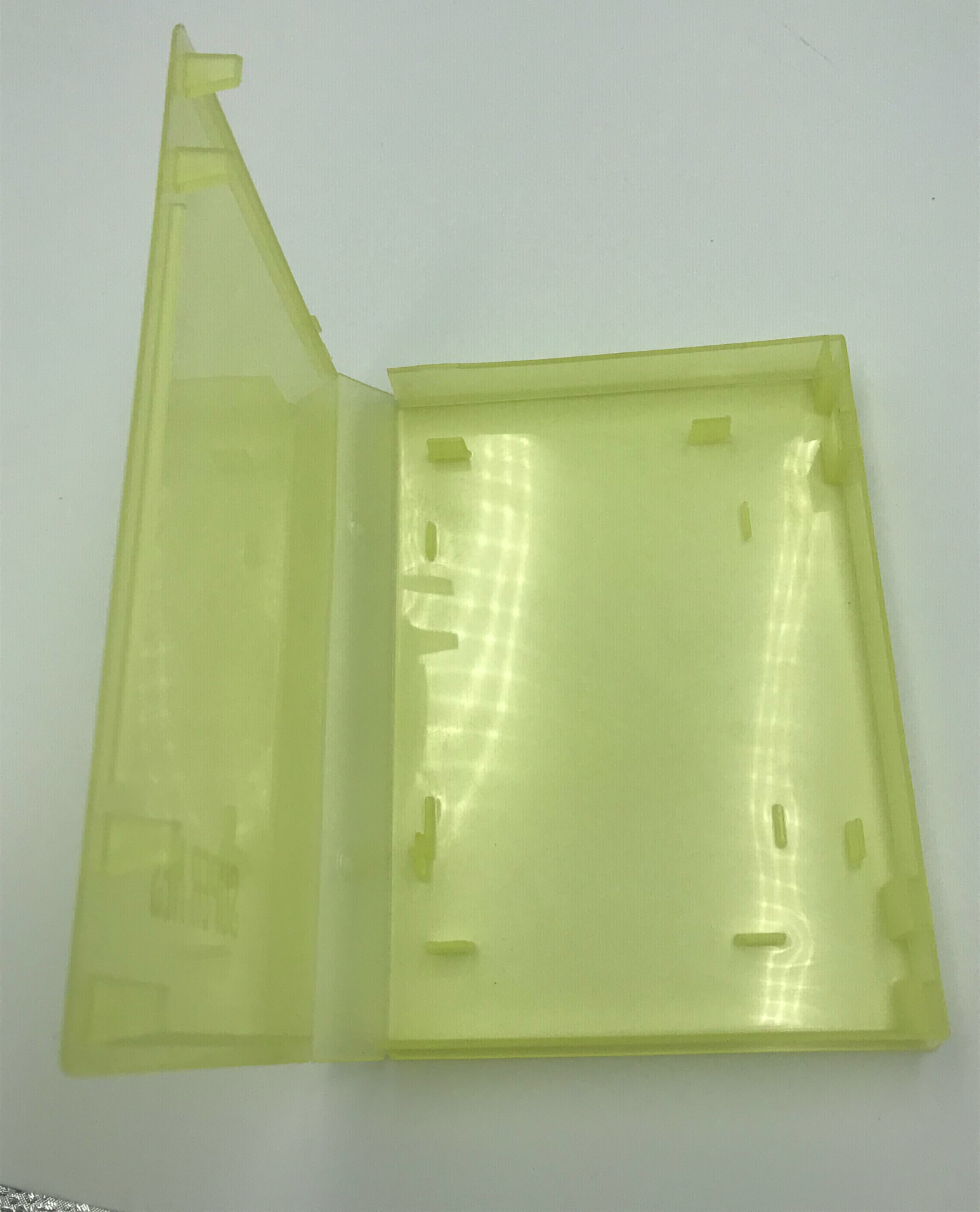 Cartridge Case | Official Clear Yellow - SNES