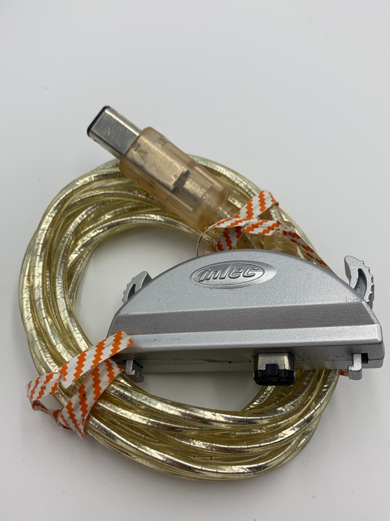 Gameboy Advance Link Cable Intec Raised Logo Clear Sliver - Gamecube