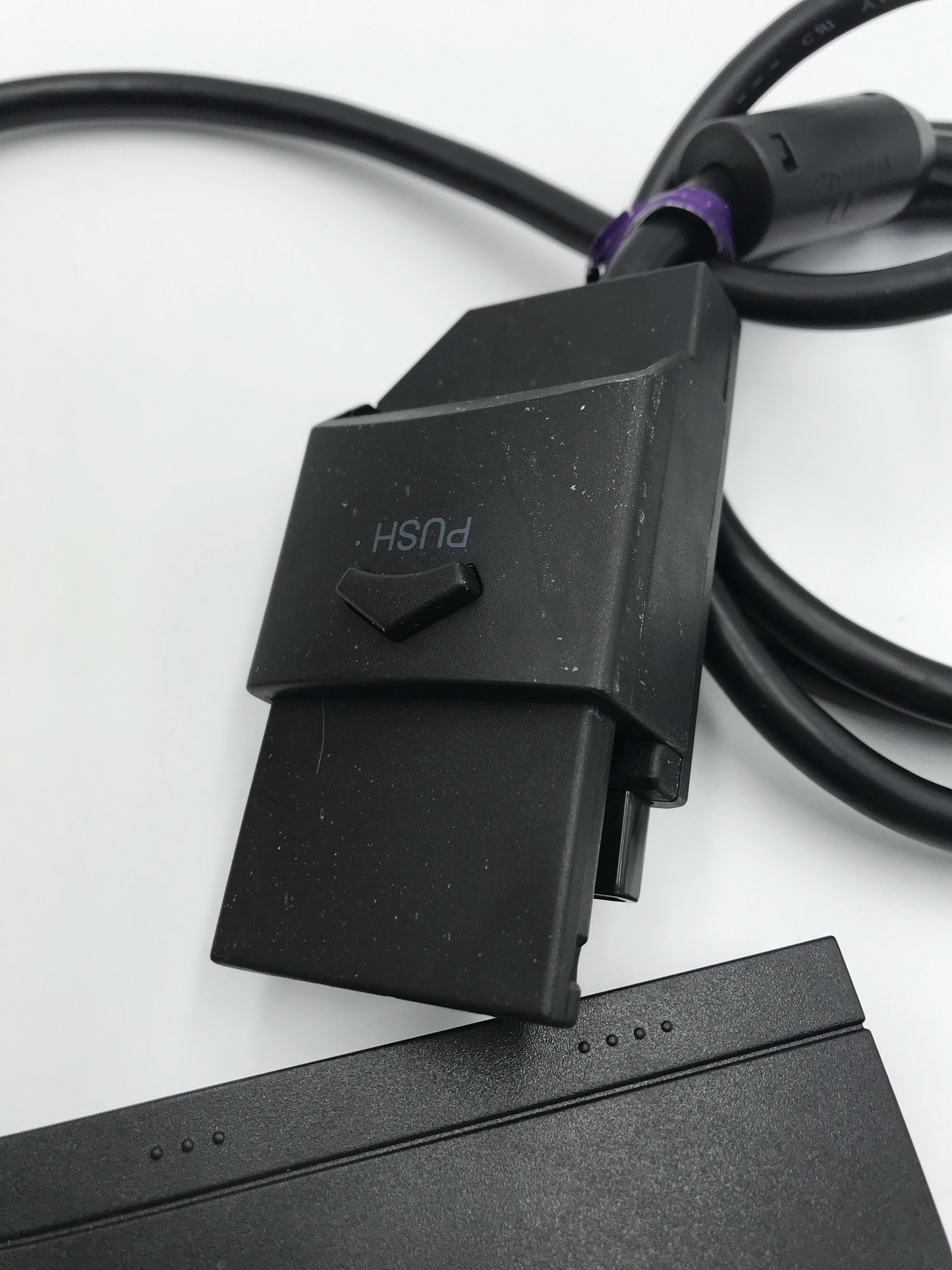 Multi-Tap Fat and Slim PS2 Adapter Mad Catz Shark - PS2