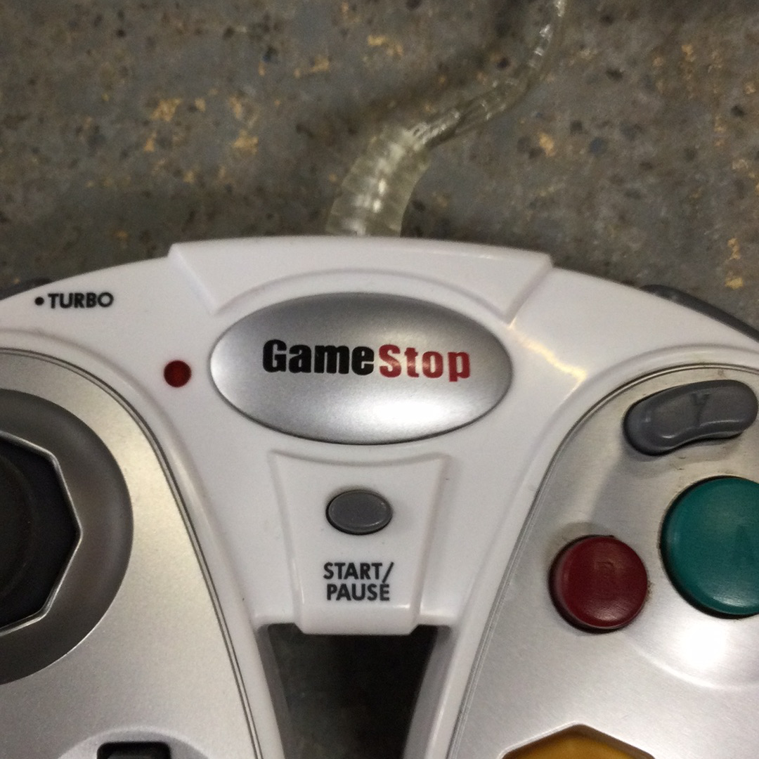 Gamestop G3 Controller White - Gamecube
