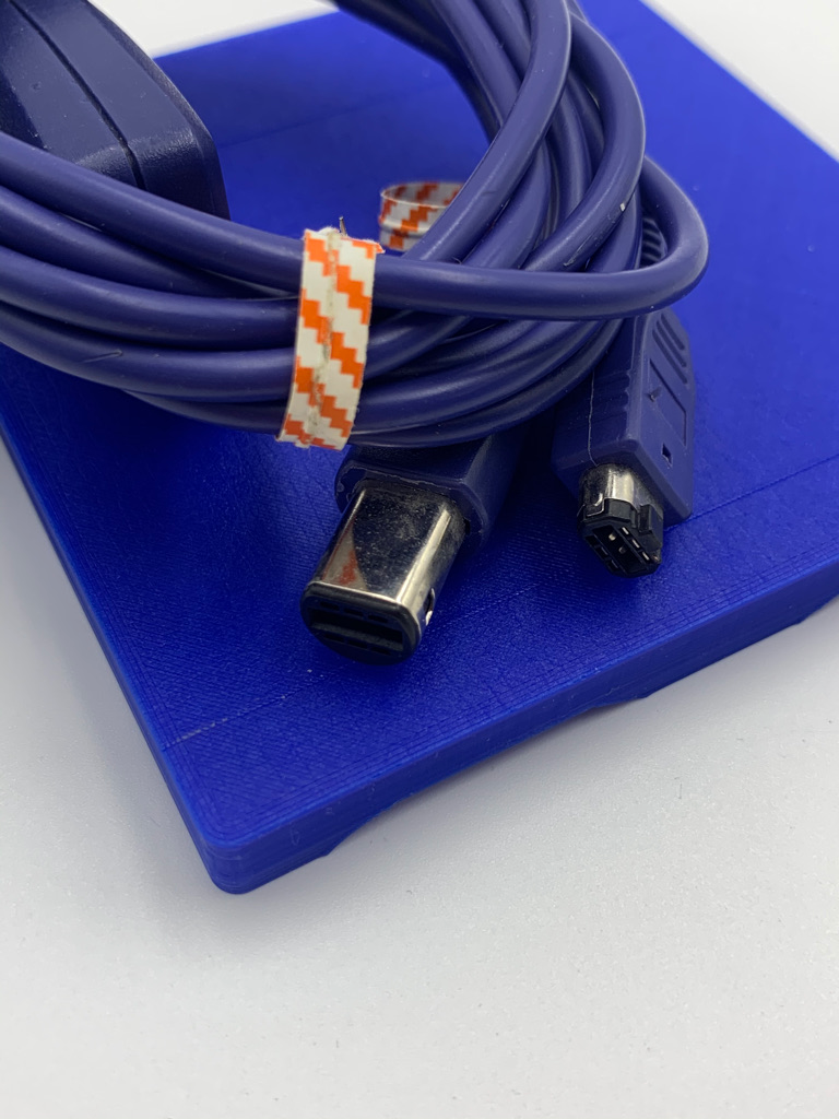 Gameboy Advance Link Cable GBA to GBA and GBA to GC S brand Purple/Black - Gamecube