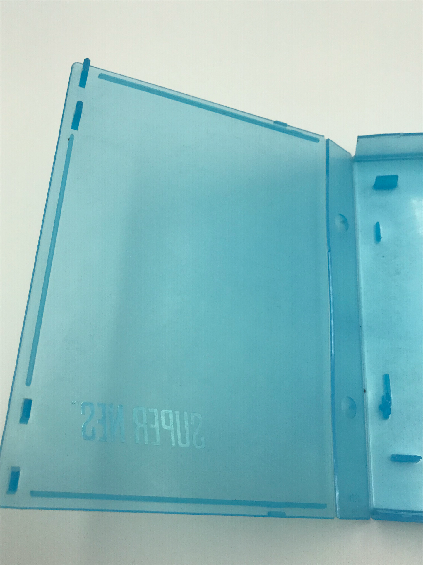 Cartridge Case | Official Clear Blue - SNES