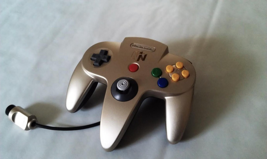 Official Wired Controller | E3 Golden N - N64