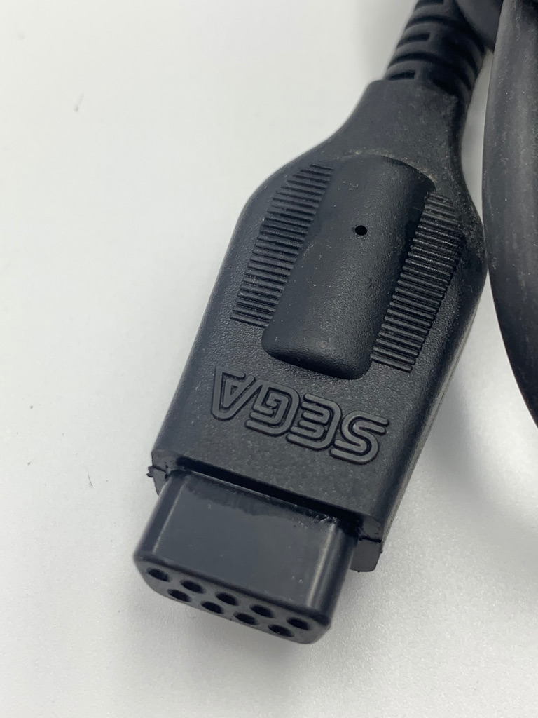 Official Wired Controller | 6 Button v.2 - Genesis